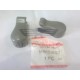 MB171607 KAPAK  SİLECEK KOL ZAMAK L300 84-87